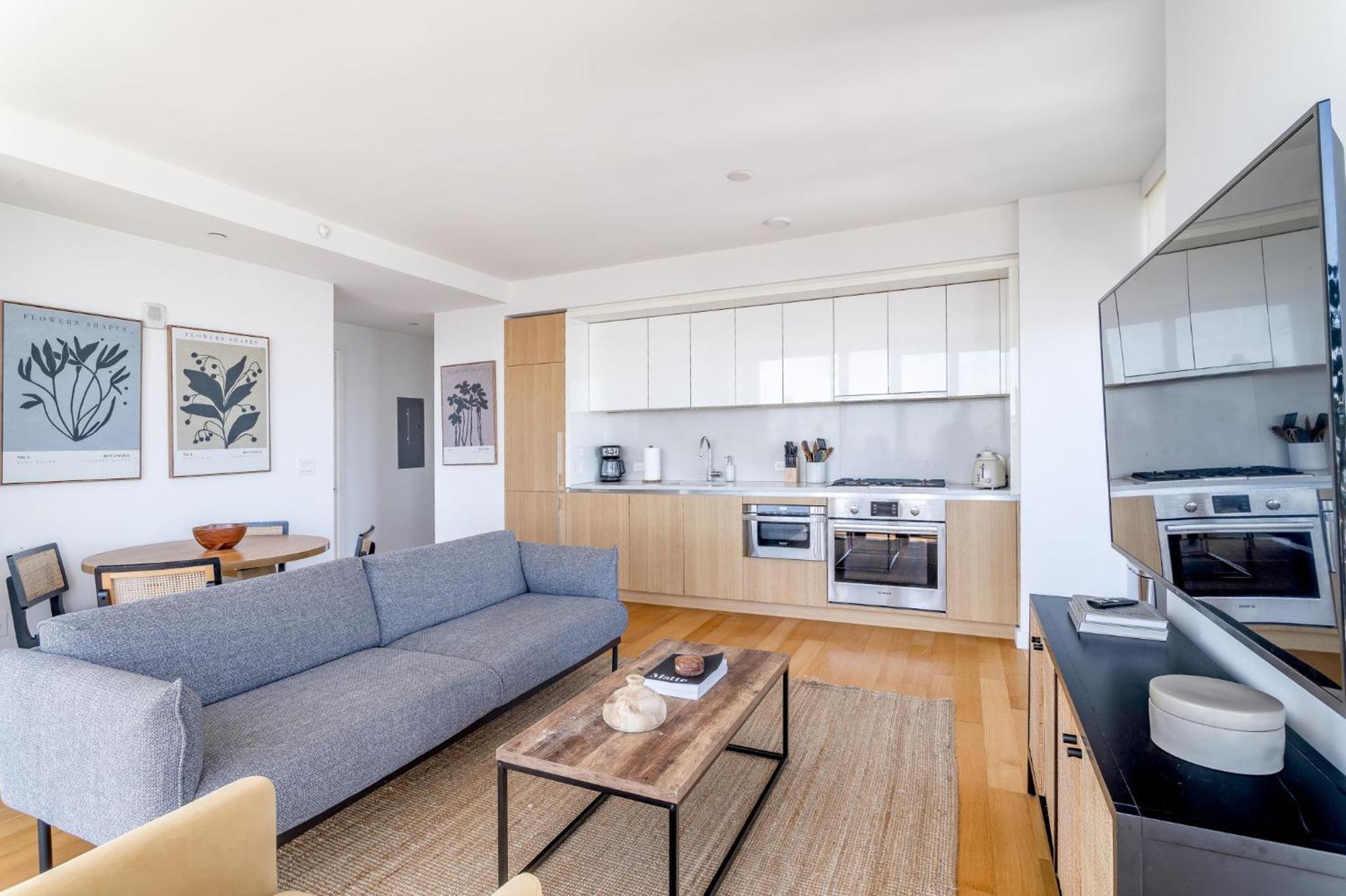 Cloud Crest Apt 2bd 2bath