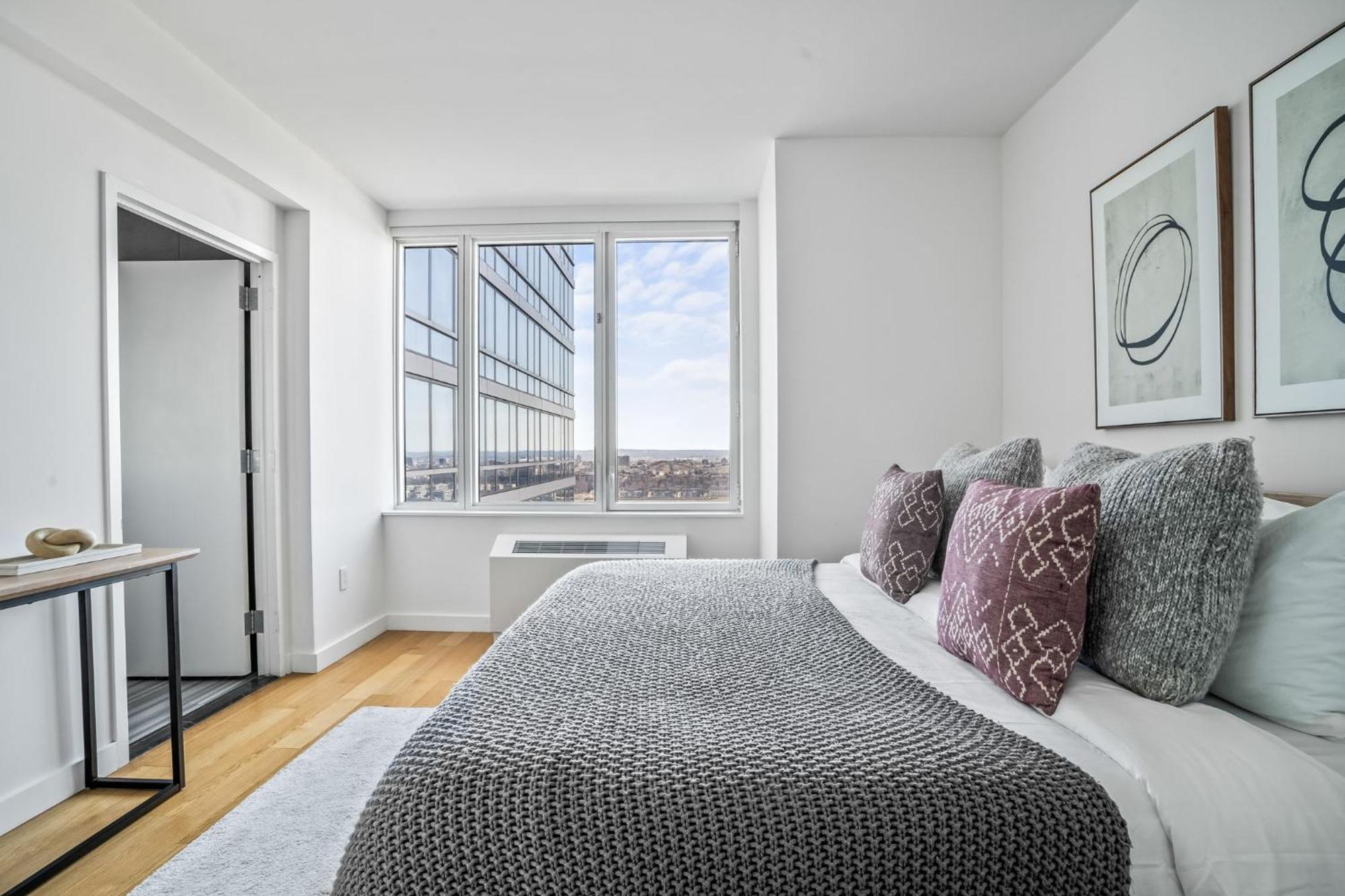 Cloud Crest Apt 2bd 2bath